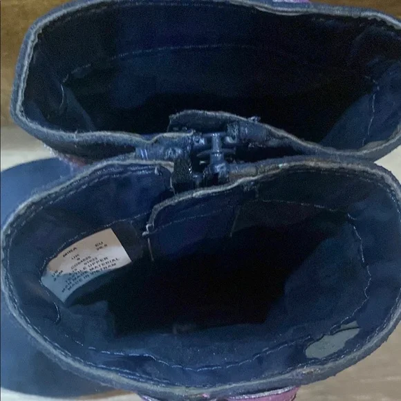 Stride Rite Fall Boots little girls Boots with Purple Accents - Picture 6 of 12